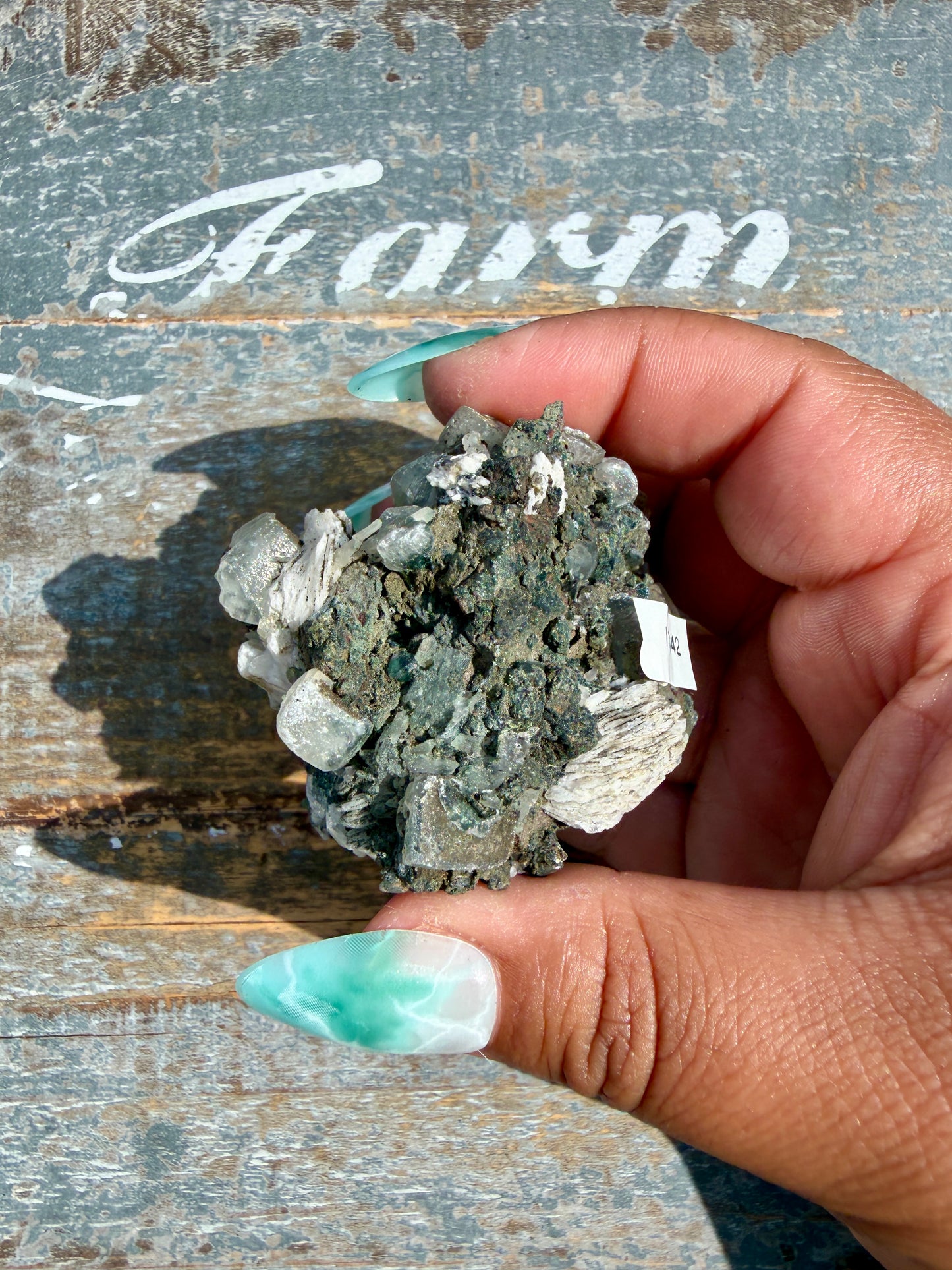 Gorgeous Amethyst Mix Material Specimen from Brazil | Opt I1