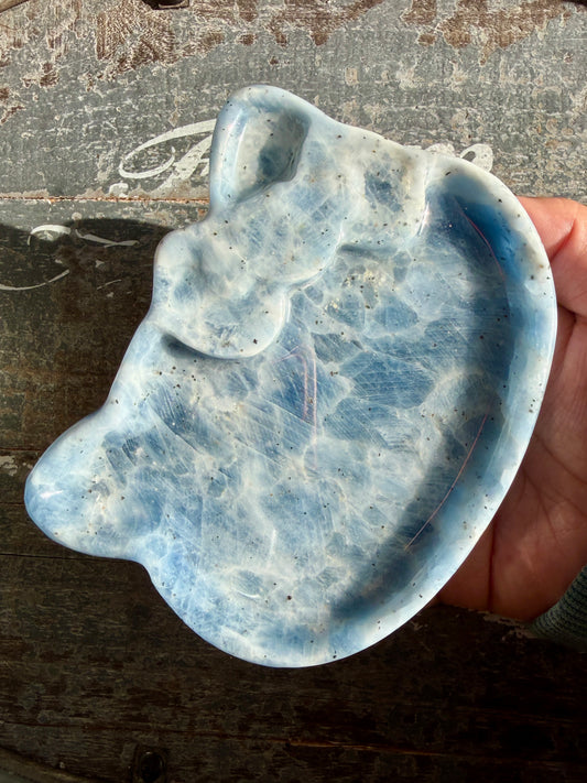 Gorgeous High Quality Blue Calcite Hello Kitty Bowl