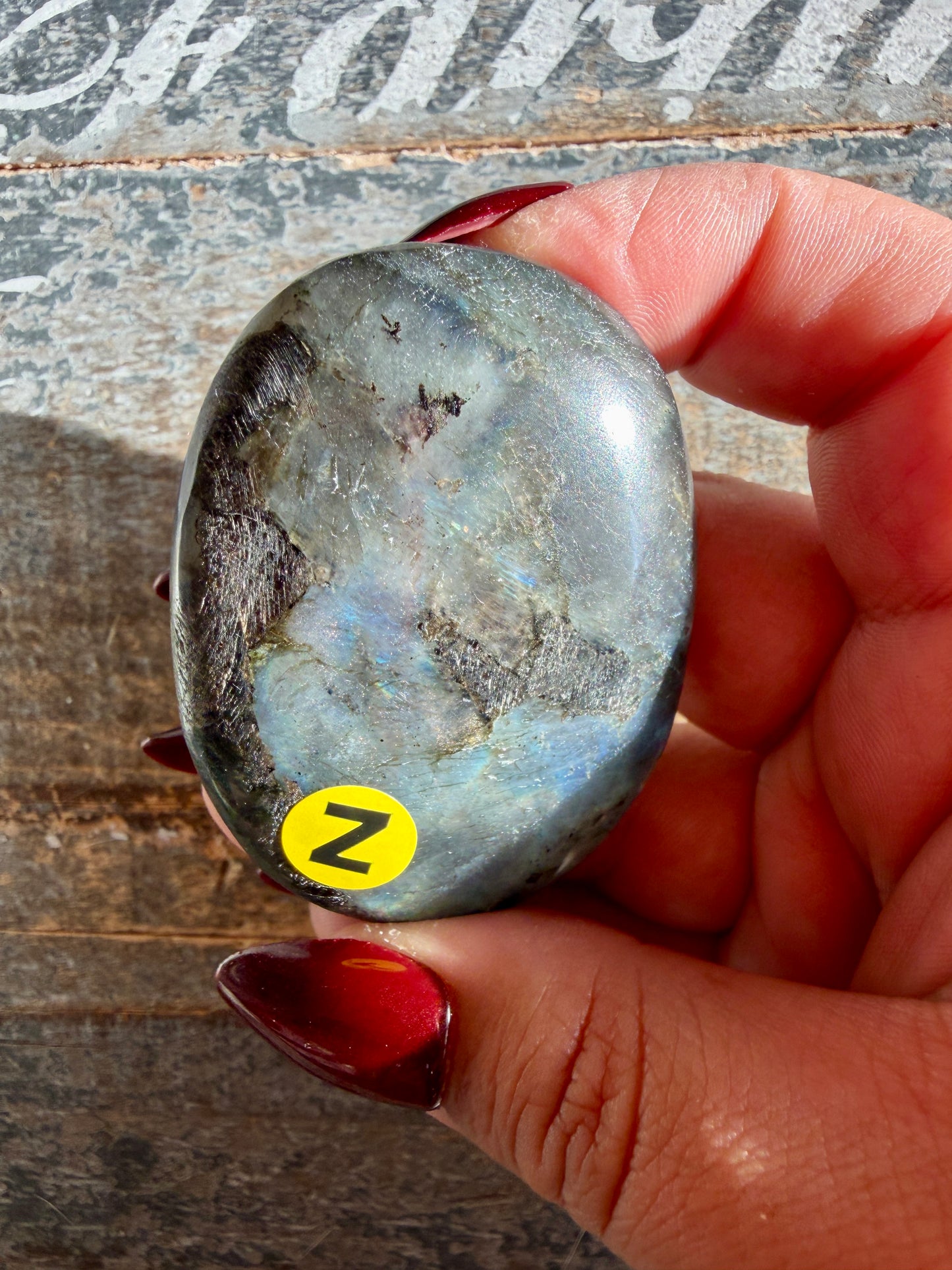 Gorgeous Flashy Labradorite Palm Stone | Madagascar | Opt Z