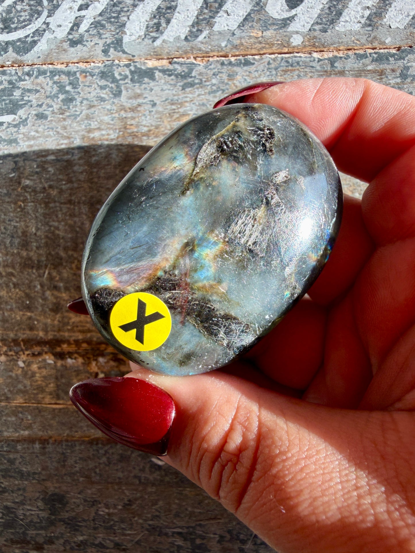 Gorgeous Flashy Labradorite Palm Stone | Madagascar | Opt X