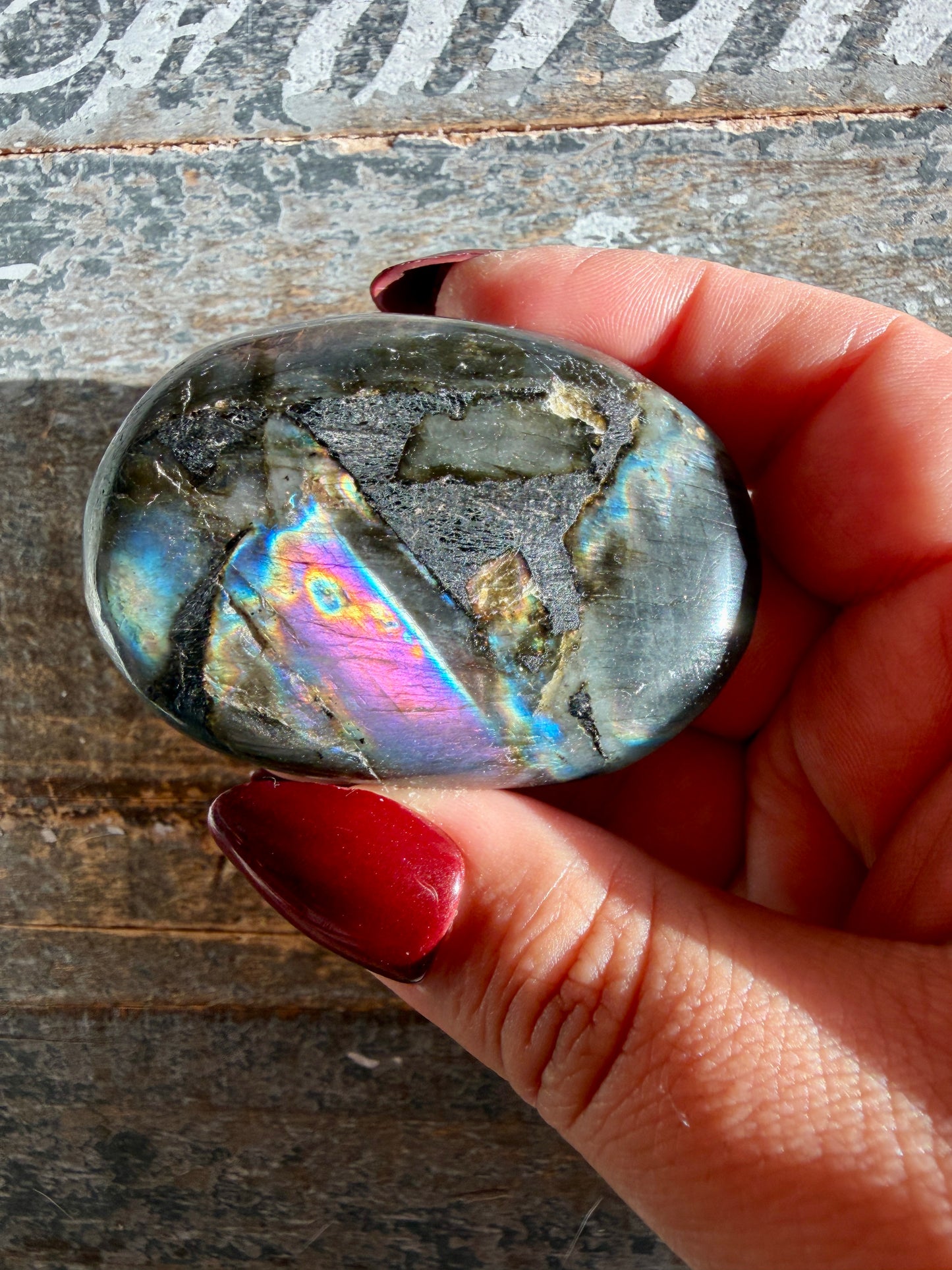 Gorgeous Flashy Labradorite Palm Stone | Madagascar | Opt X