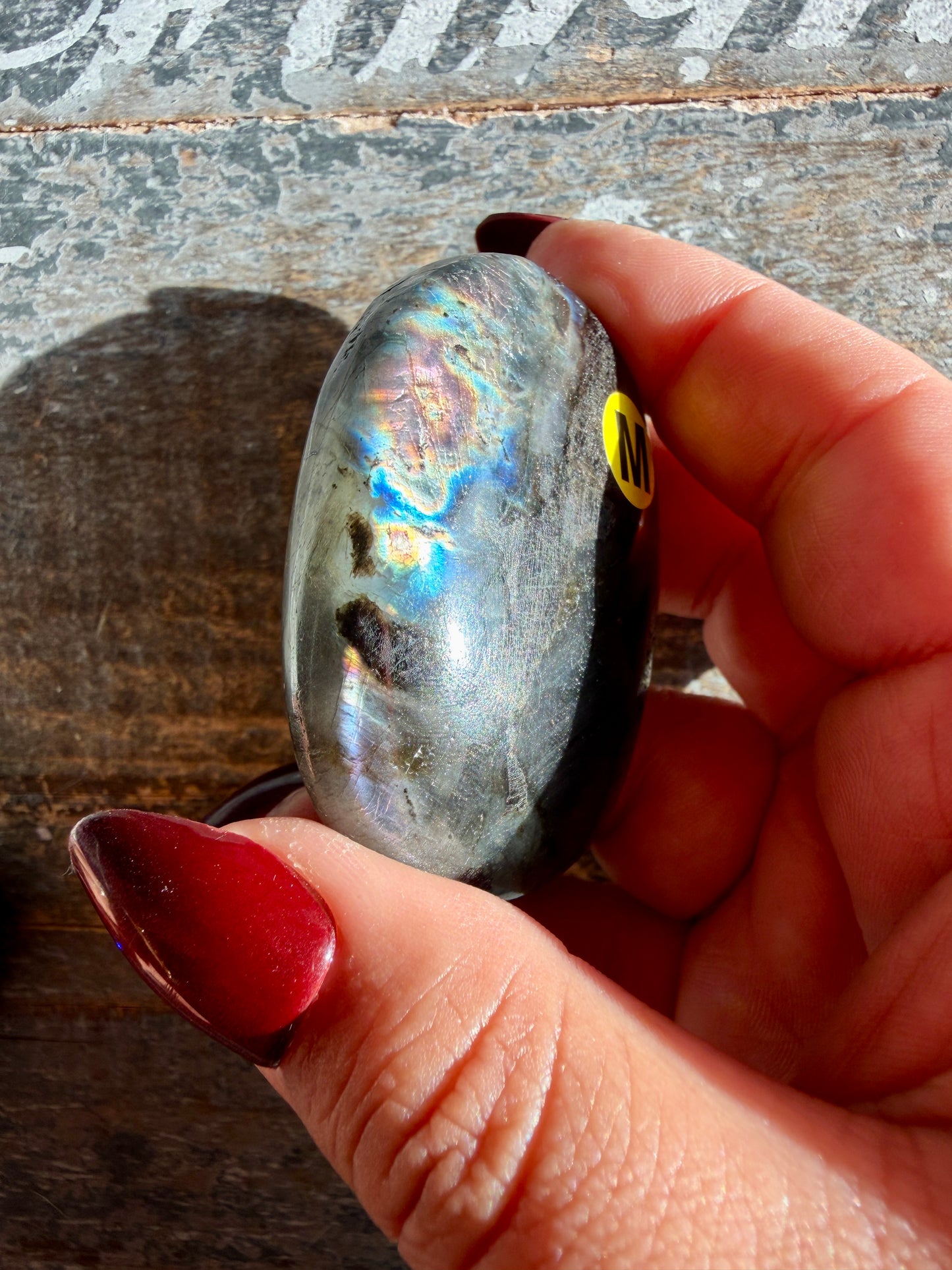 Gorgeous Flashy Labradorite Palm Stone | Madagascar | Opt M