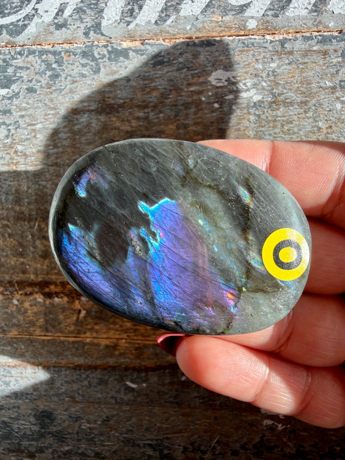 Gorgeous Flashy Labradorite Palm Stone | Madagascar | Opt O