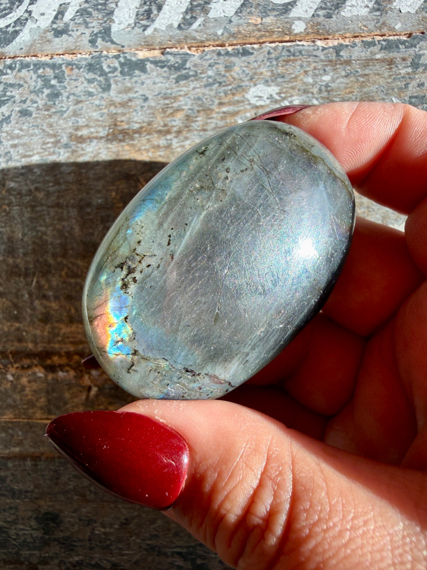 Gorgeous Flashy Labradorite Palm Stone | Madagascar | Opt G