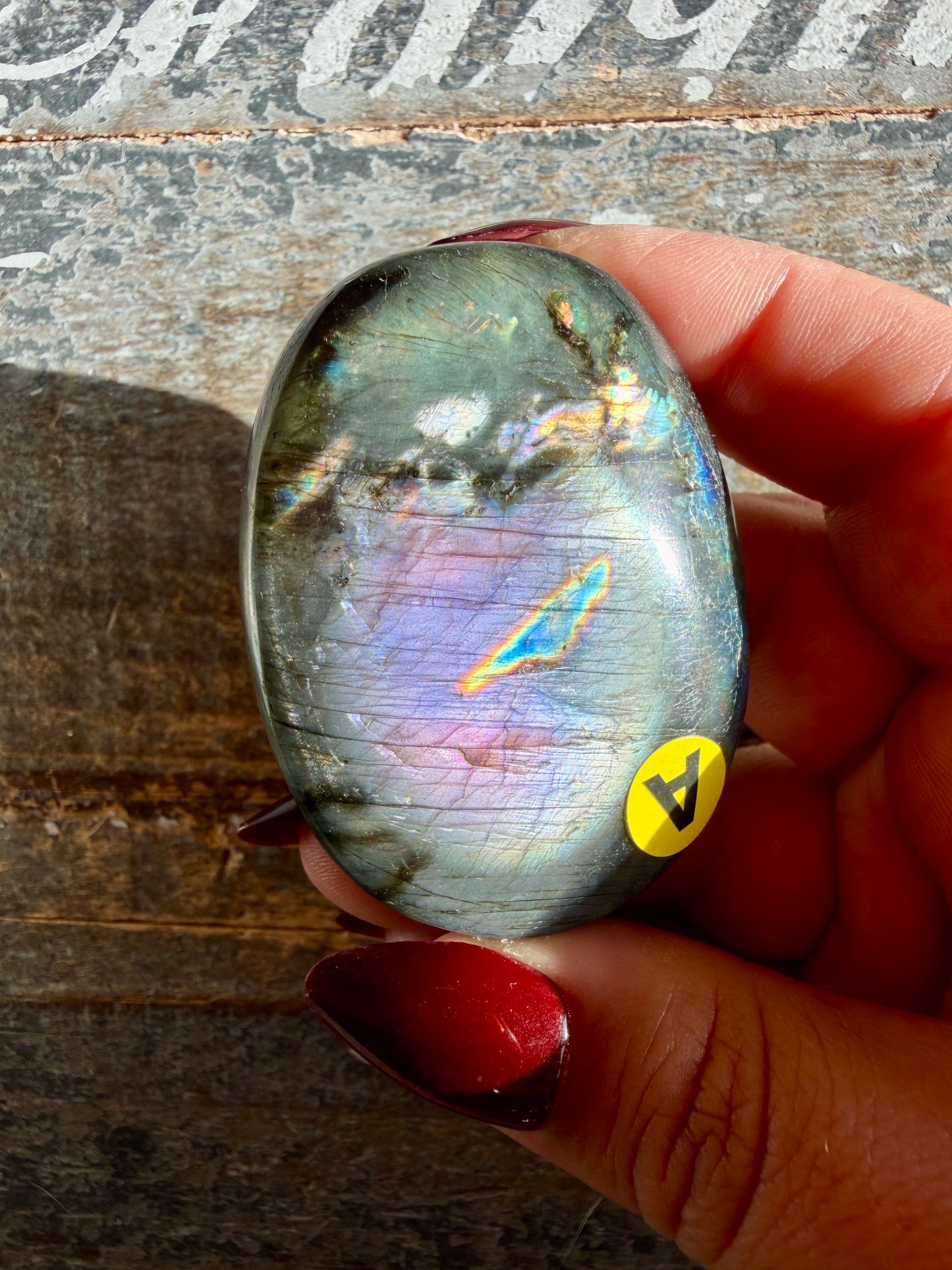 Gorgeous Flashy Labradorite Palm Stone | Madagascar | Opt A