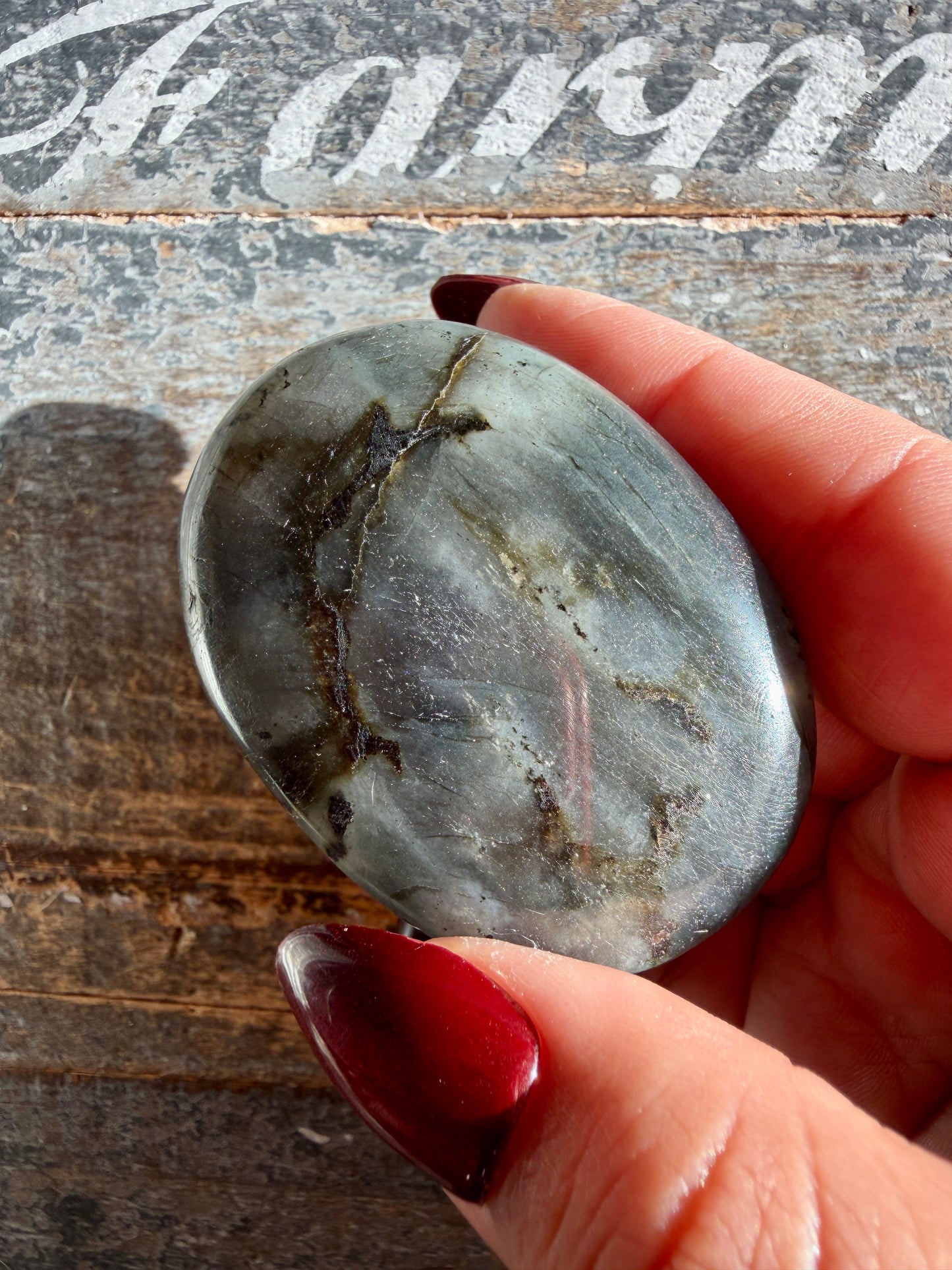 Gorgeous Flashy Labradorite Palm Stone | Madagascar | Opt I