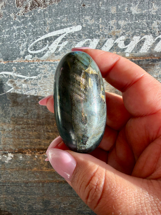 Gorgeous Flashy Labradorite Lingam | Madagascar | Opt X