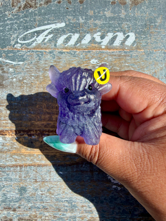 Adorable Rainbow Fluorite Highland Cow | Opt U