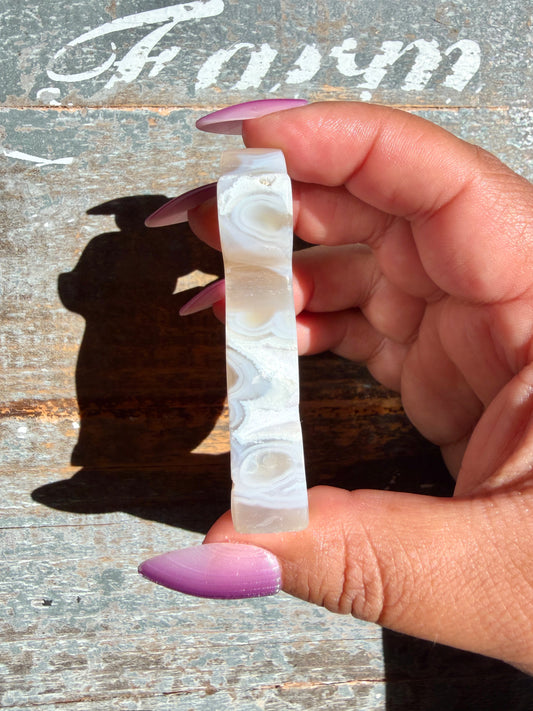 Gorgeous Indonesian Scenic Moss Agate DOG Carving | Opt 44