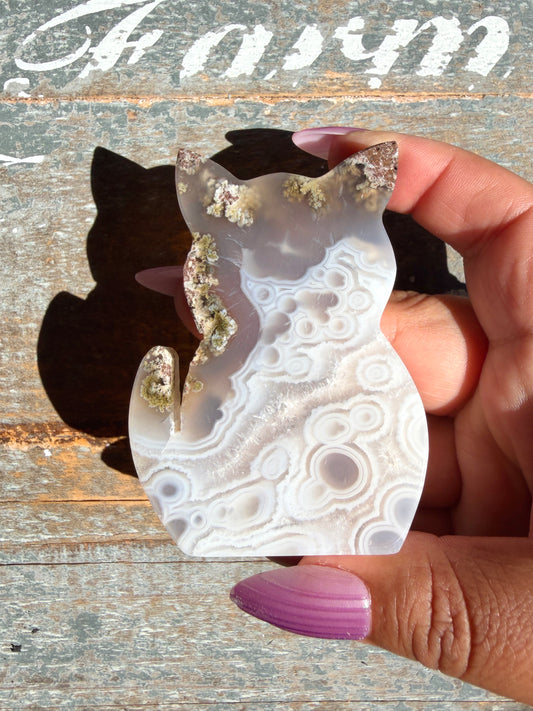 Gorgeous Indonesian Scenic Moss Agate CAT Carving | Opt 24