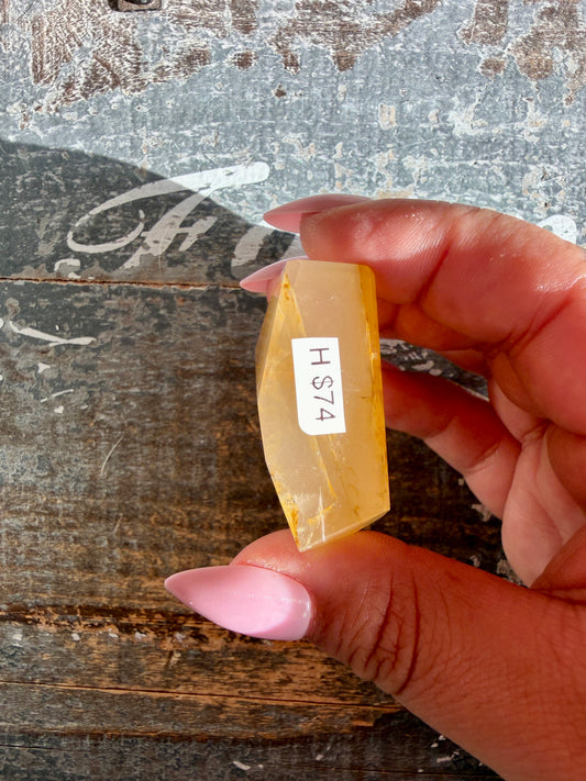 Gorgeous AAA Grade Golden Healer with Dendritic Inclusions | Opt H