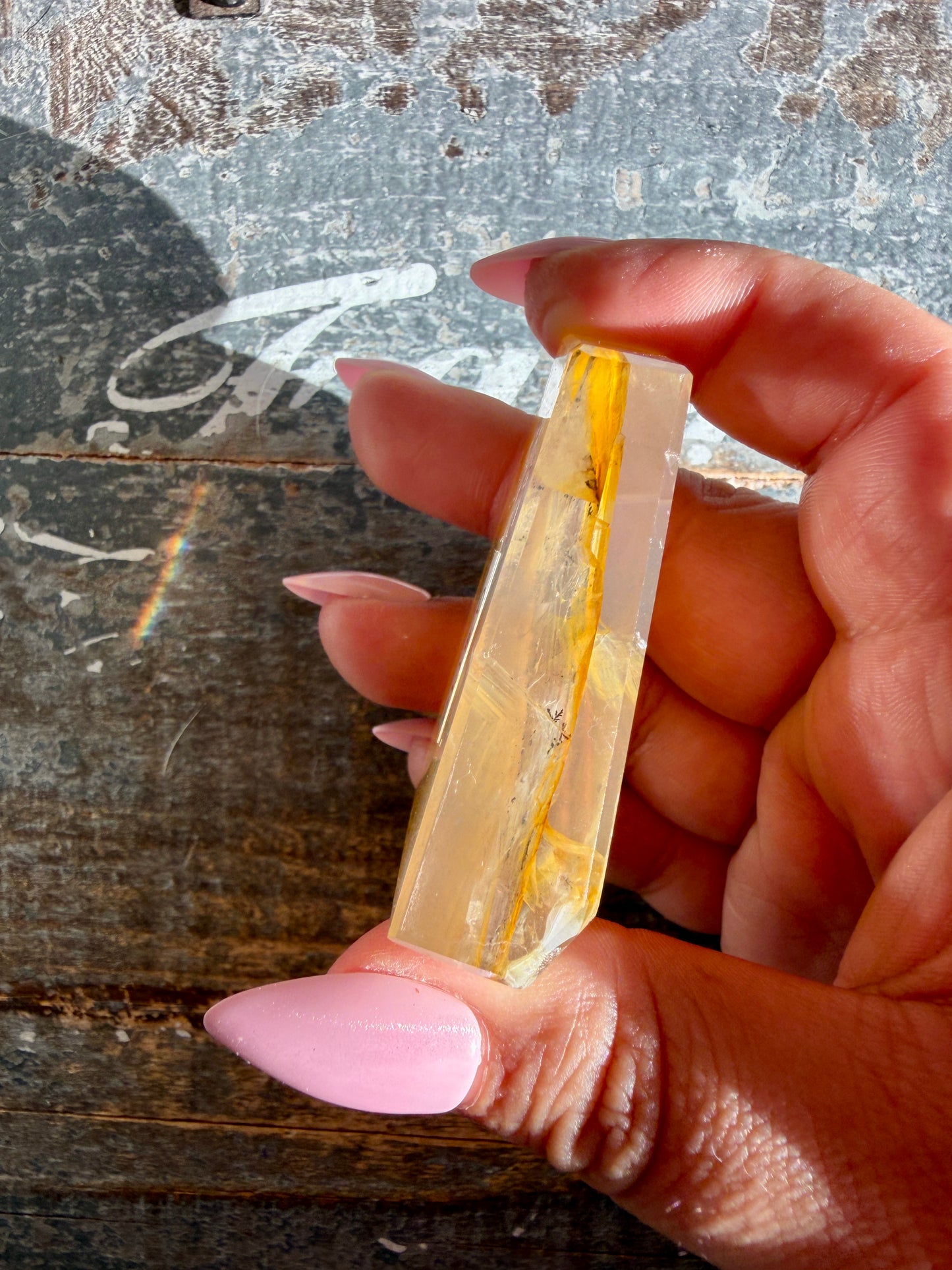 Gorgeous AAA Grade Golden Healer with Dendritic Inclusions | Opt G