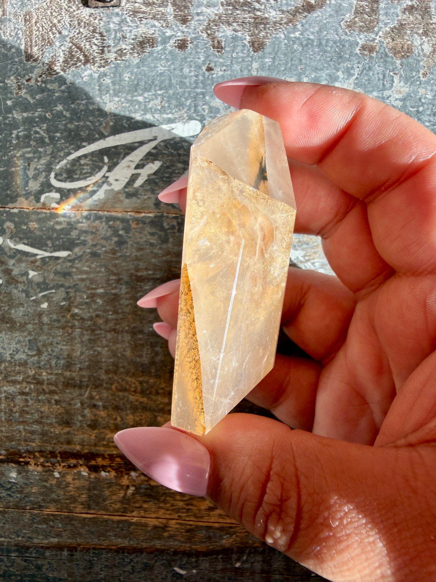 Gorgeous AAA Grade Golden Healer with Dendritic Inclusions | Opt E