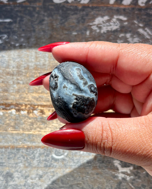 Gorgeous Gothic Gobi Agate Nugget | Dyed