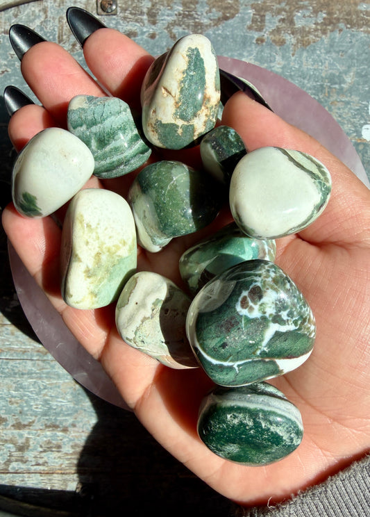 One (1) Green Sardonyx Tumble from India | Intuitively Chosen