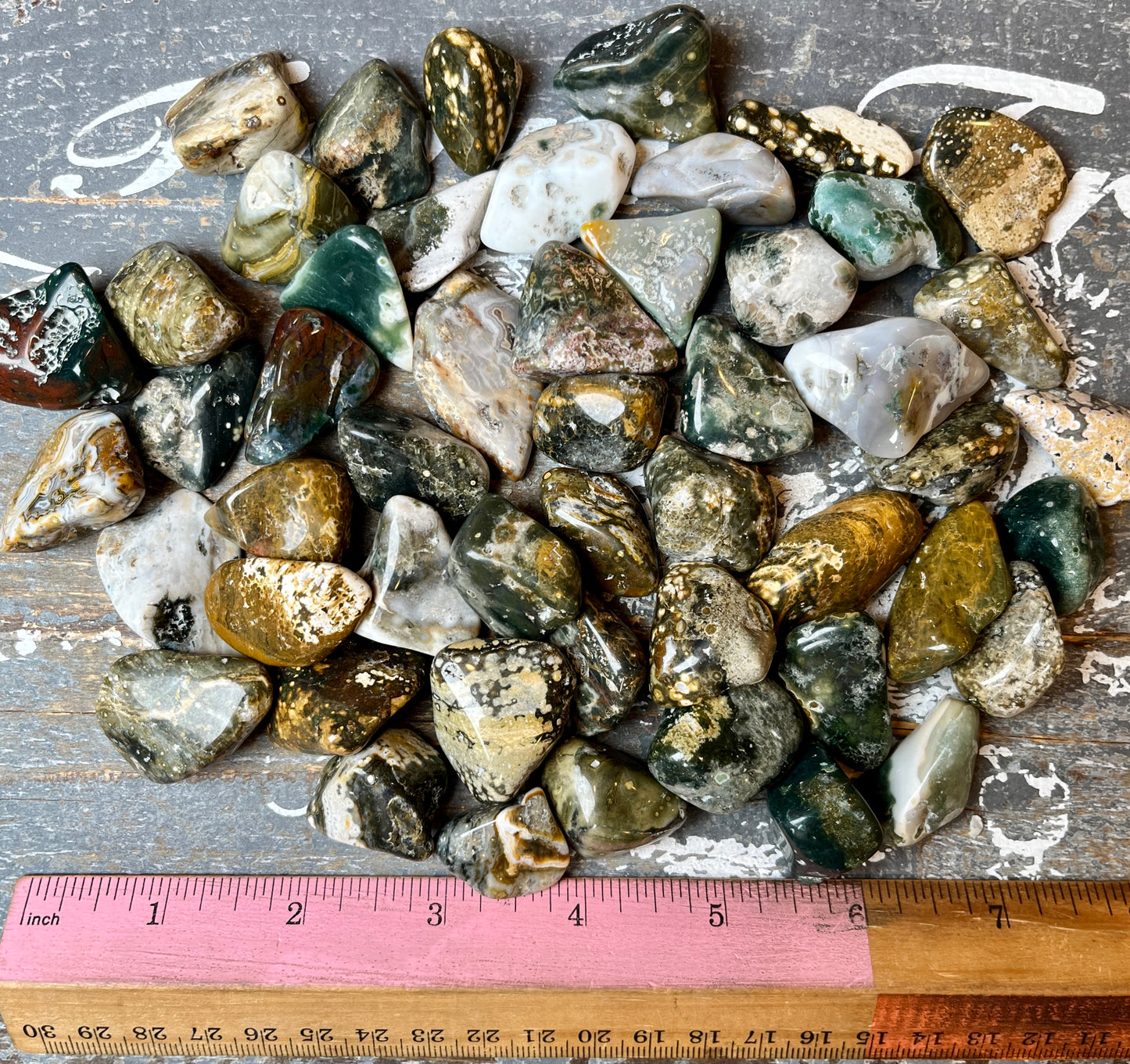 One (1) Gorgeous Veinless Ocean Jasper Tumble