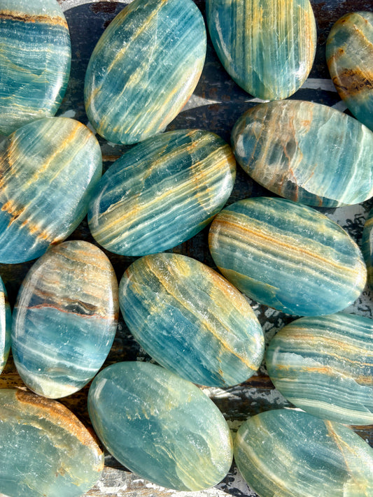 One (1) Blue Onyx Palm Stone | Intuitively Chosen