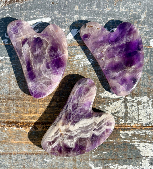 One (1) Dream Amethyst Gua Sha Massage Tool