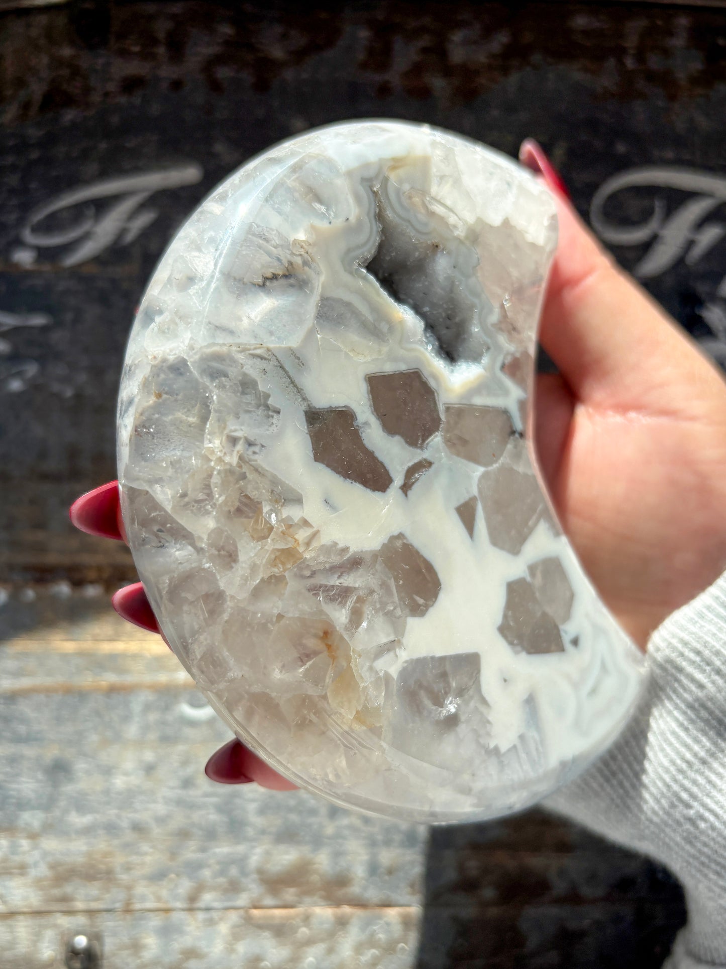 Gorgeous High Quality Agate Moon from Brazil