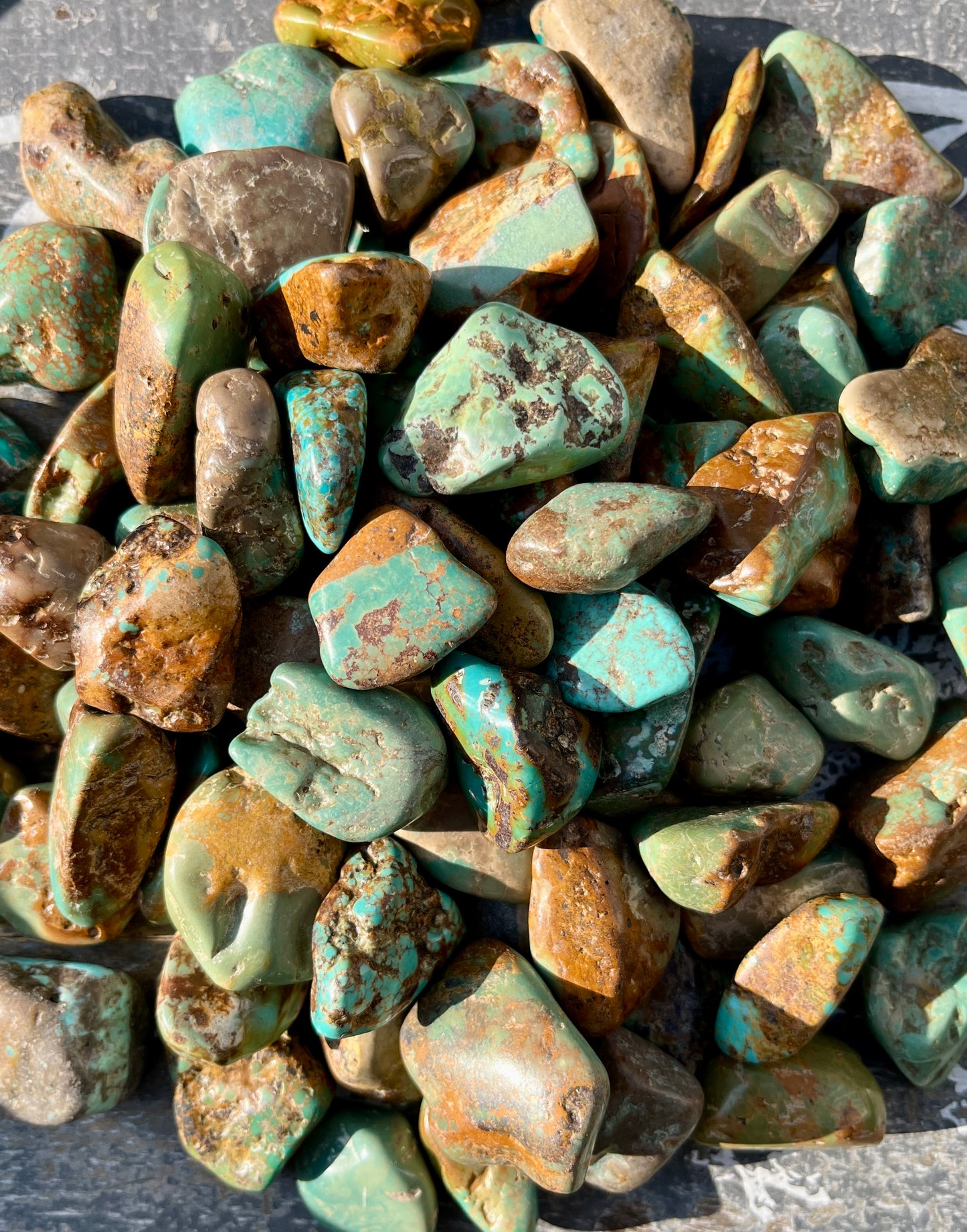 One (1) Gorgeous Authentic Natural Turquoise Tumble from Arizona