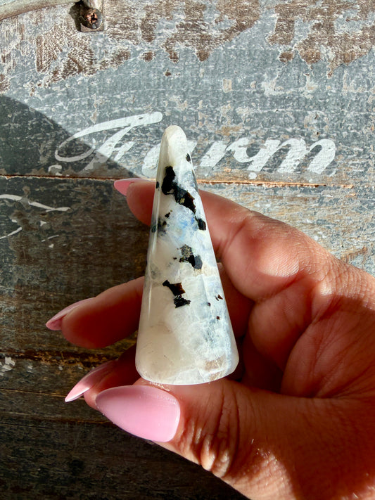 Flashy Rainbow Moonstone Ring Holder | Opt I