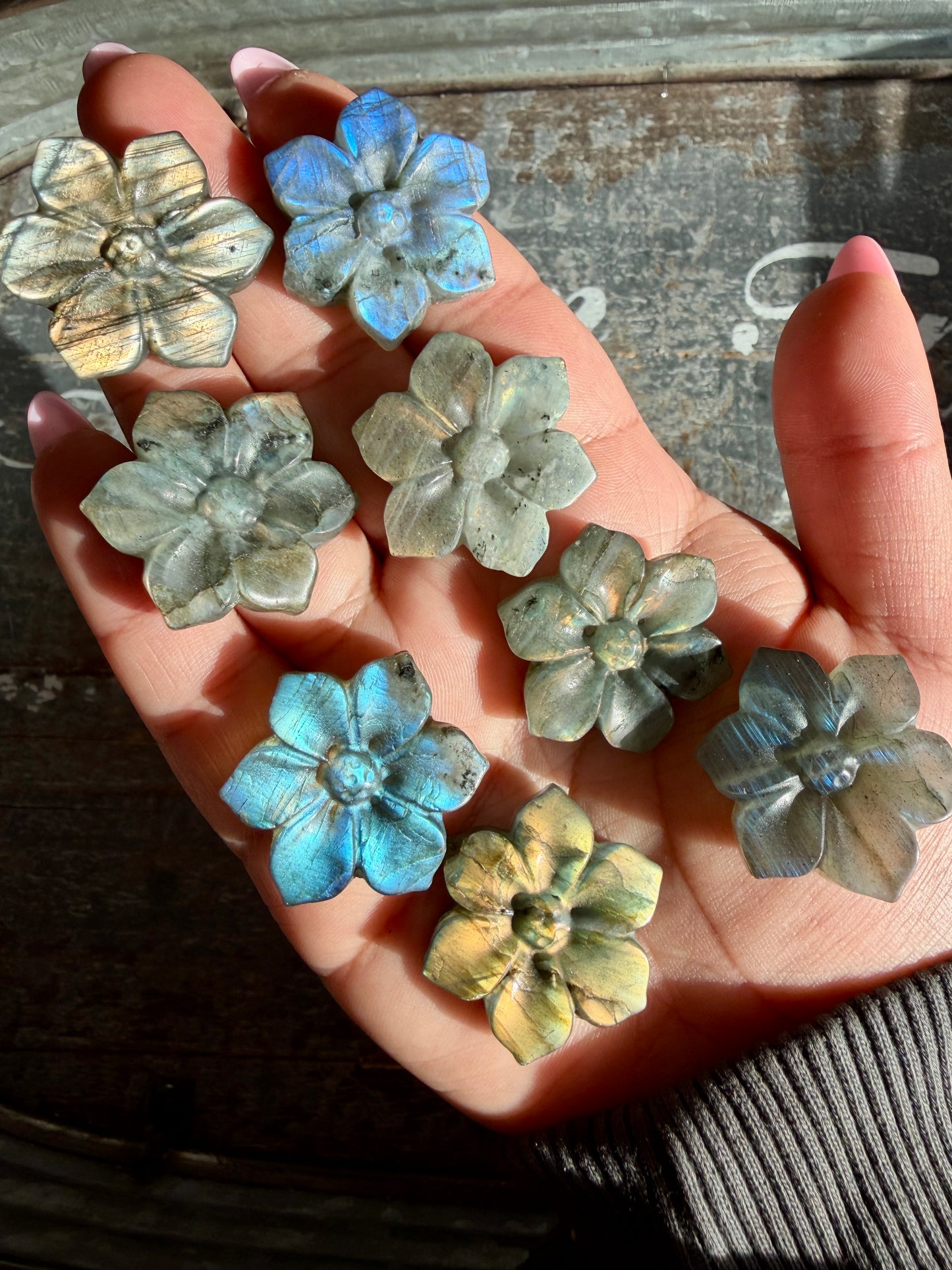 One (1) Gorgeous Labradorite Flower