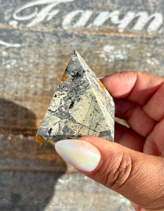 Maligano Jasper Pyramid | Opt C