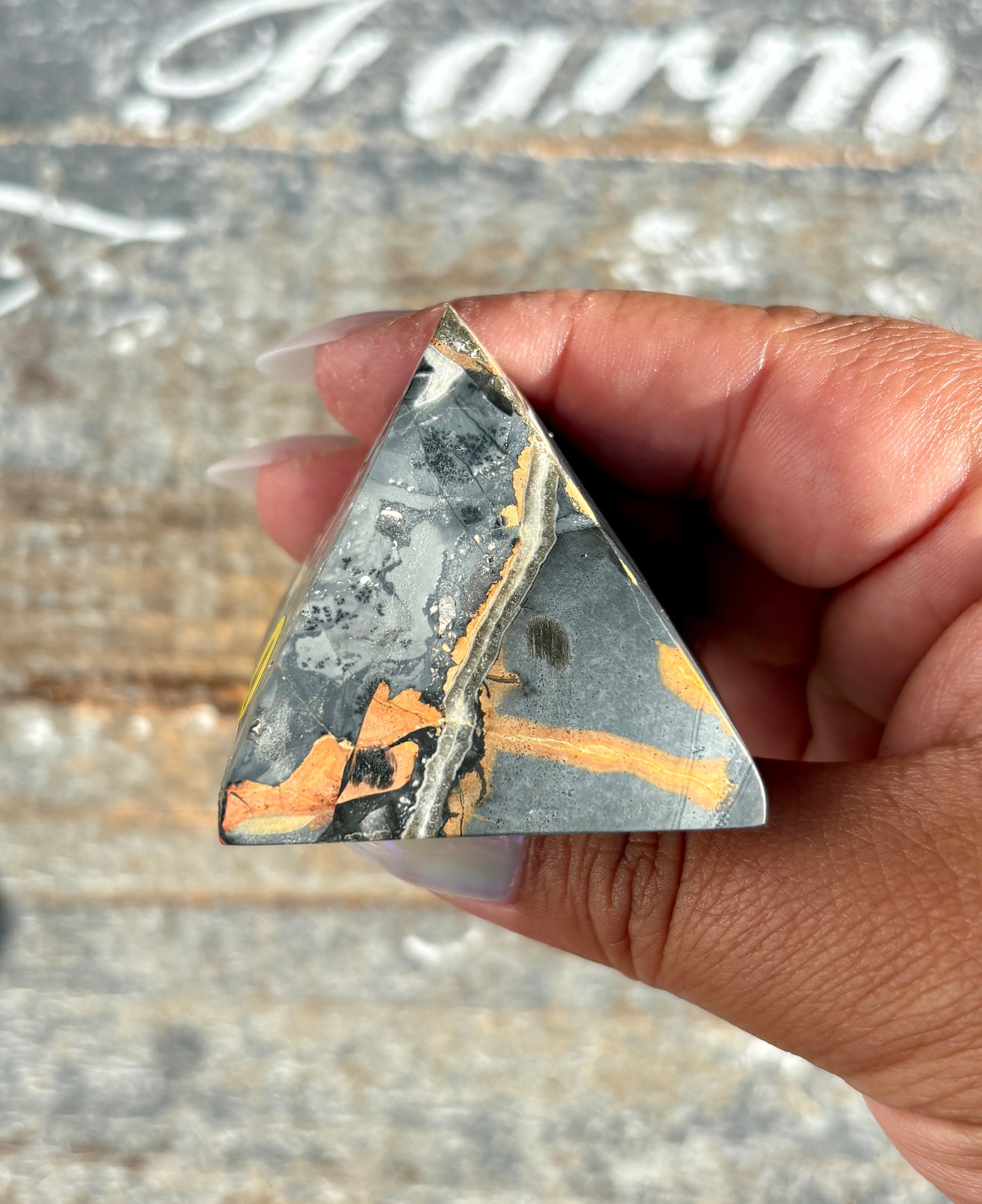 Maligano Jasper Pyramid | Opt A