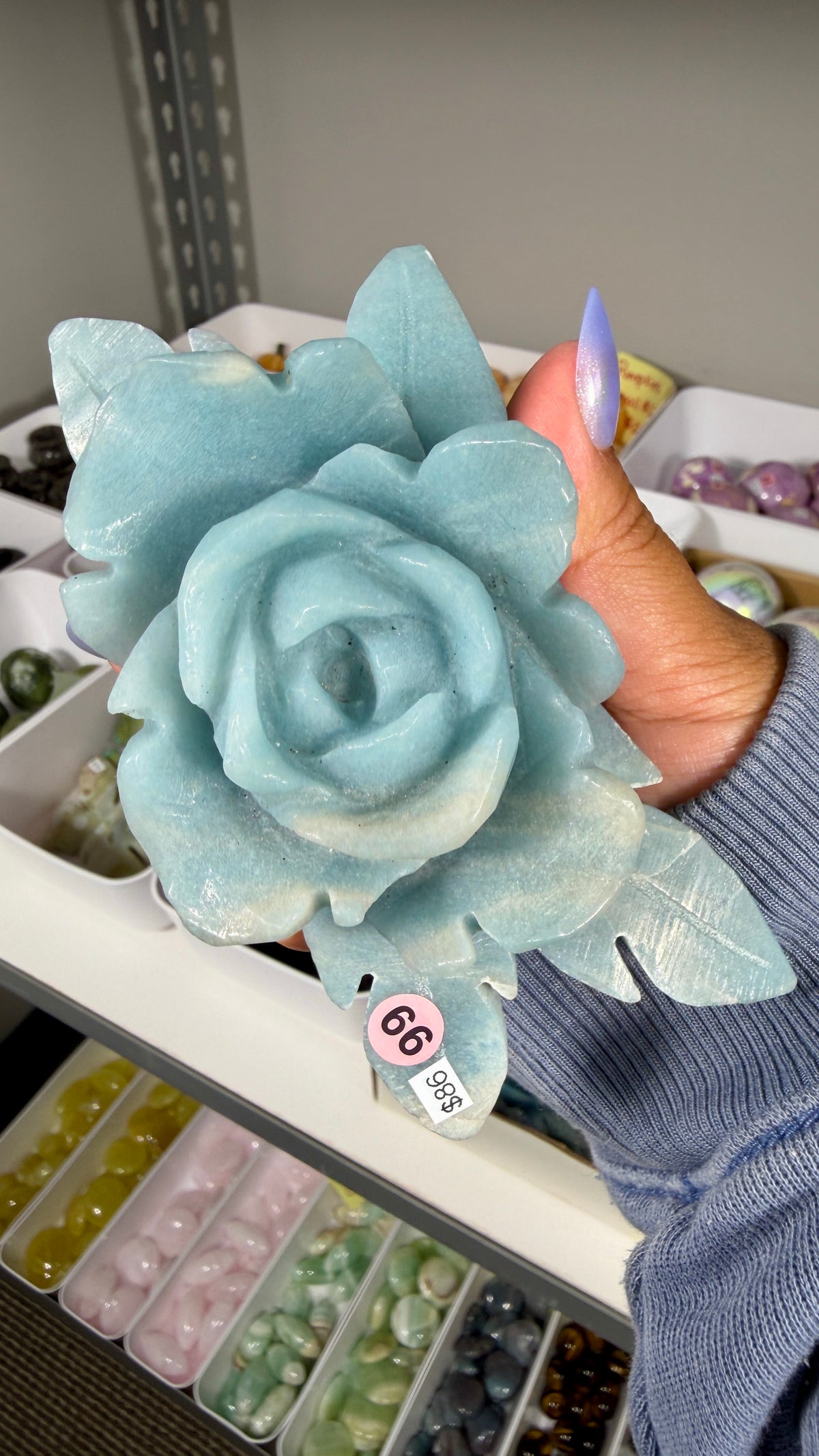 Gorgeous Hand Carved Trolleite Flower | Opt 99