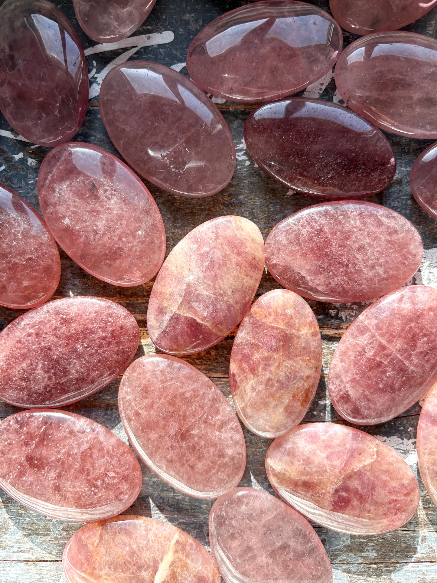 One (1) Strawberry Quartz Palm Stone, Intuitively Chosen