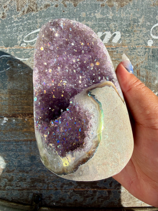 Gorgeous AURA Amethyst Cut Base | Brazil | Opt 76