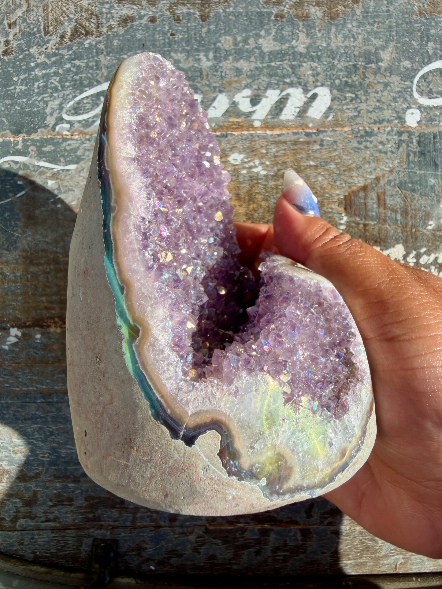 Gorgeous AURA Amethyst Cut Base | Brazil | Opt 76