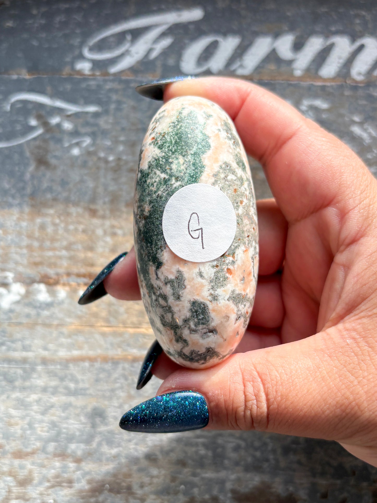 Gorgeous Heulandite Tree Agate Shiva from India | G