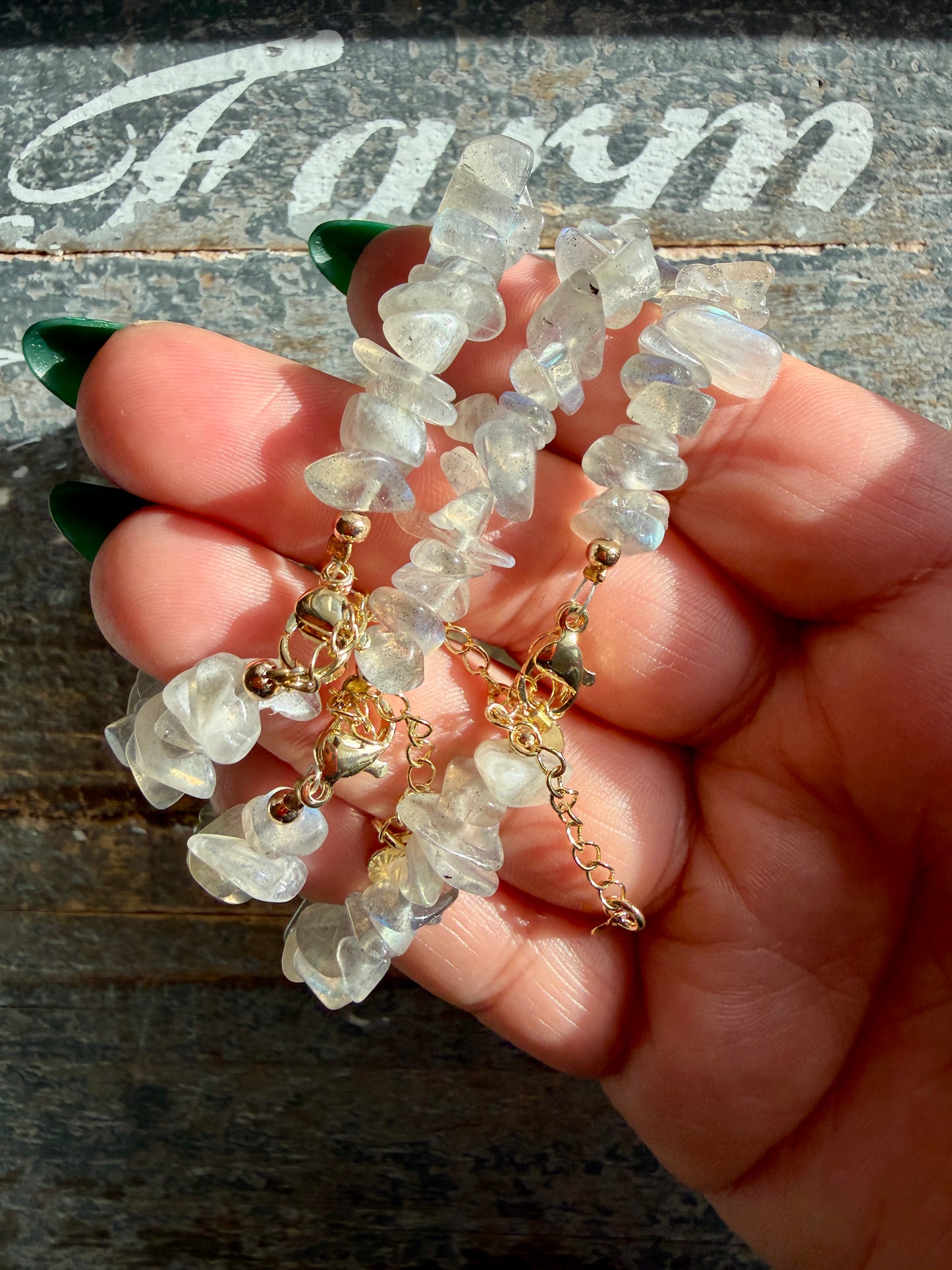 One (1) Adjustable Labradorite Chip Bracelet | 7-8mm