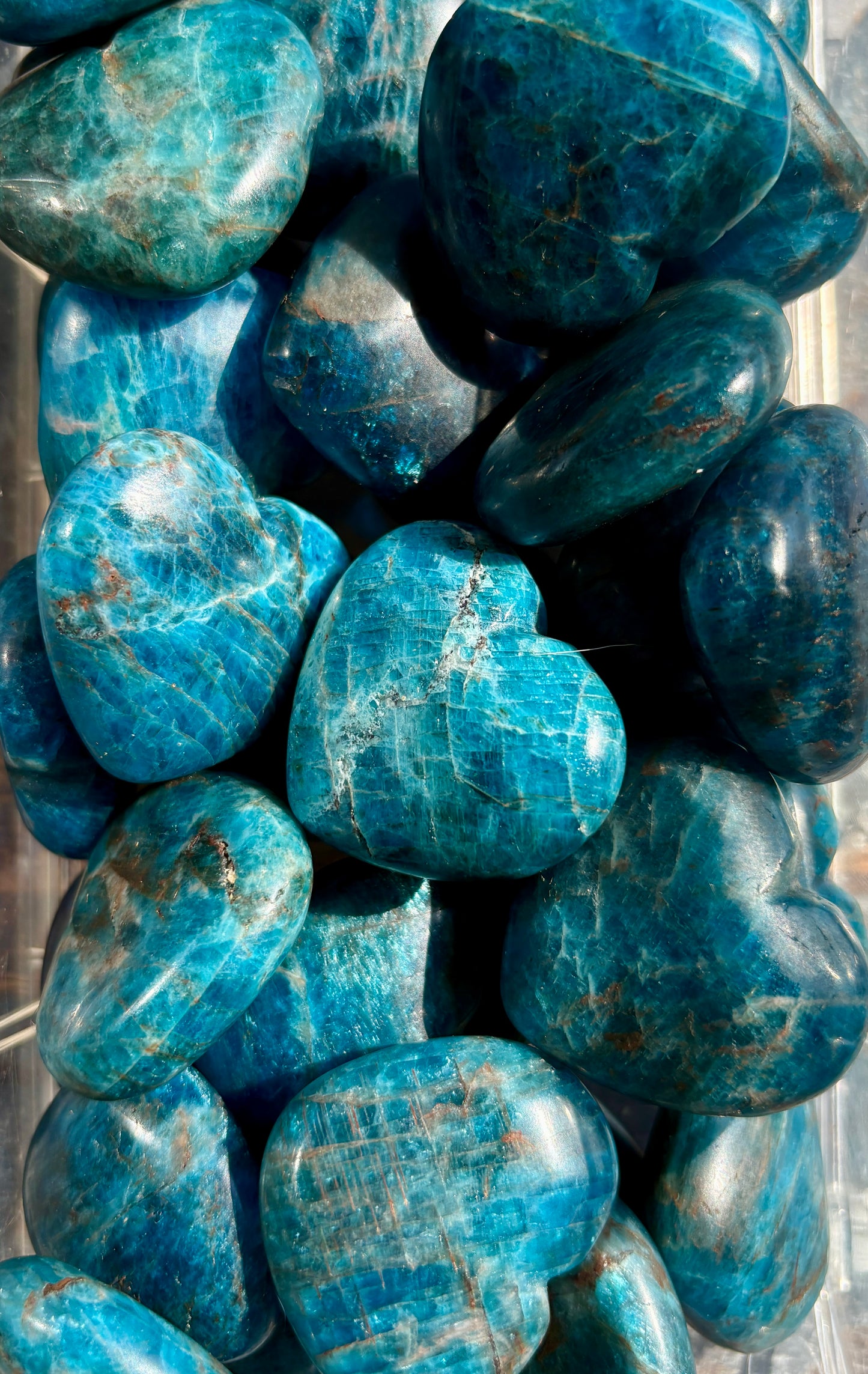 One (1) Blue Apatite Mini Heart | Intuitley Chosen