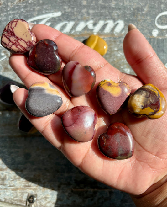 One (1) Mookaite Mini Heart | Intuitively Chosen