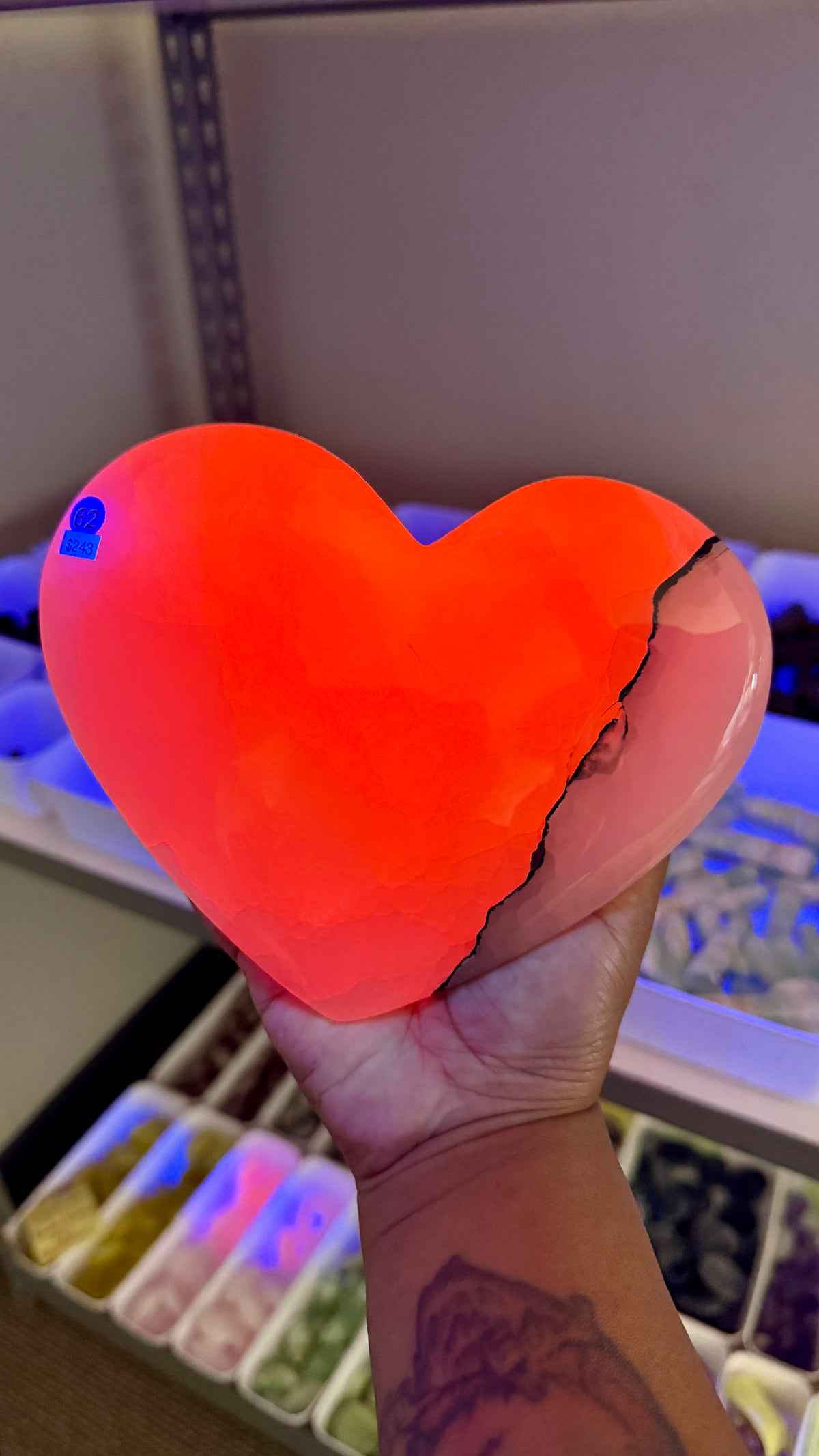 Gorgeous XL Smokey Pink Mango Heart (UV Reactive) | Opt 62