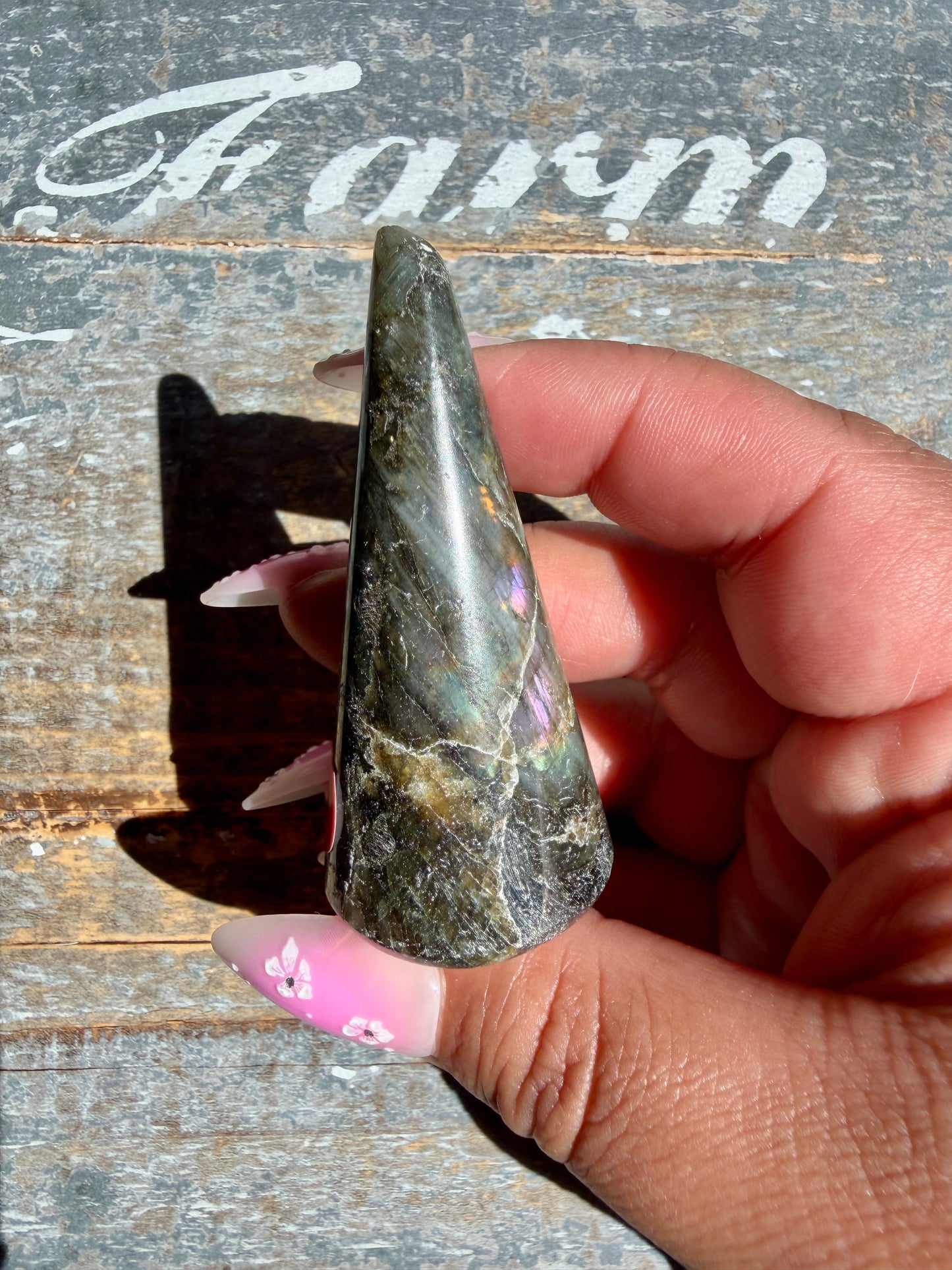 Gorgeous Labradorite Ring Holder | Opt 9