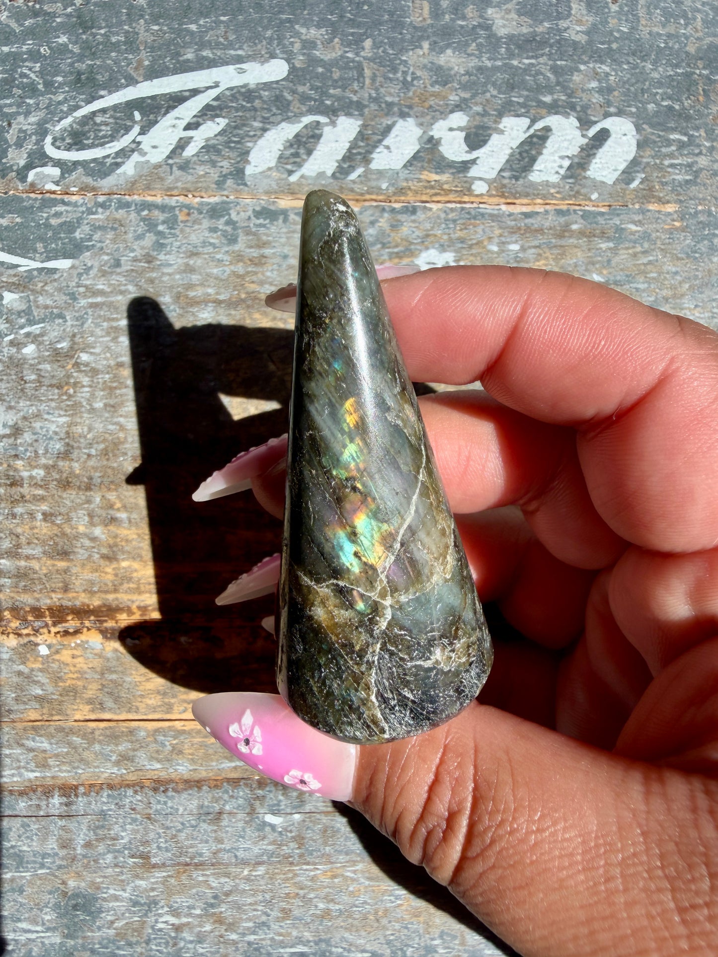 Gorgeous Labradorite Ring Holder | Opt 9