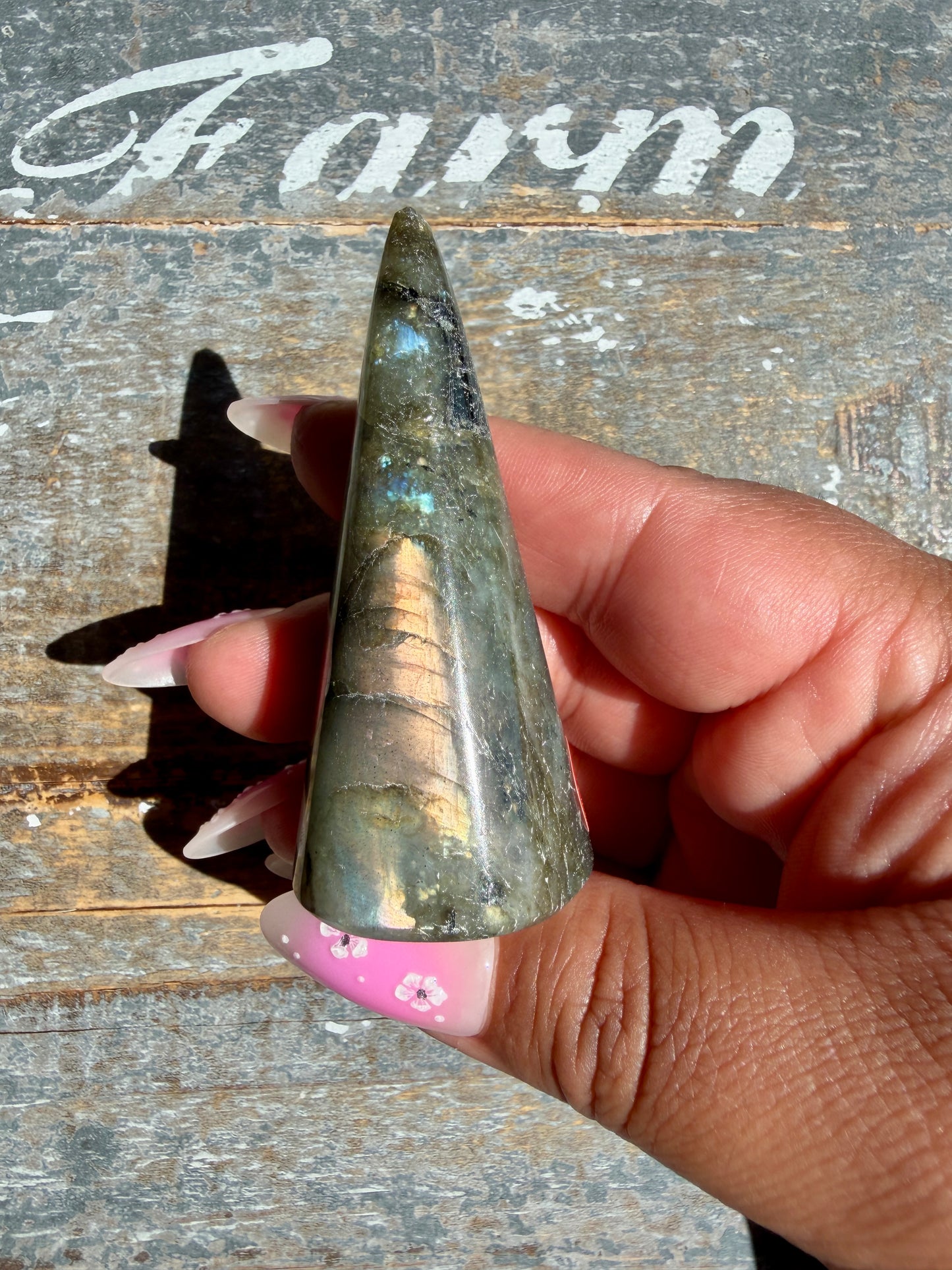 Gorgeous Labradorite Ring Holder | Opt 13