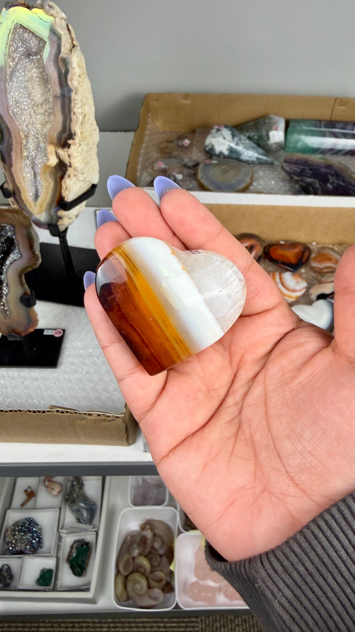 Gorgeous Banded Agate Heart | Opt 74