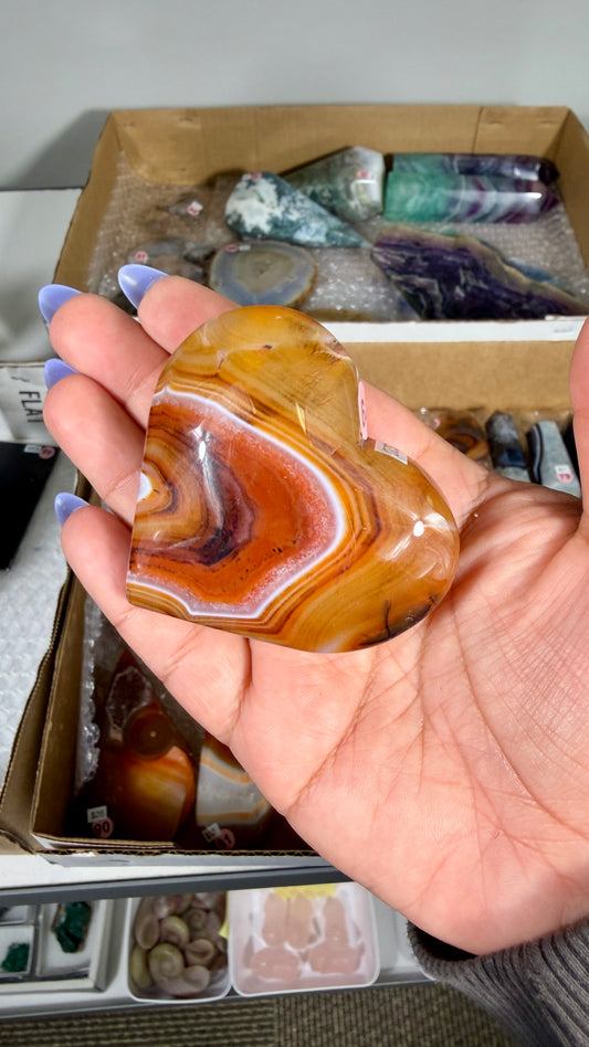 Gorgeous Banded Agate Heart | Opt 64