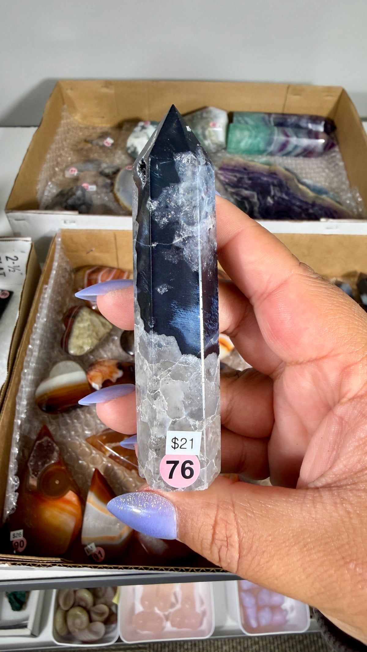 Gorgeous Banded Agate Tower (dyed) | Opt 76