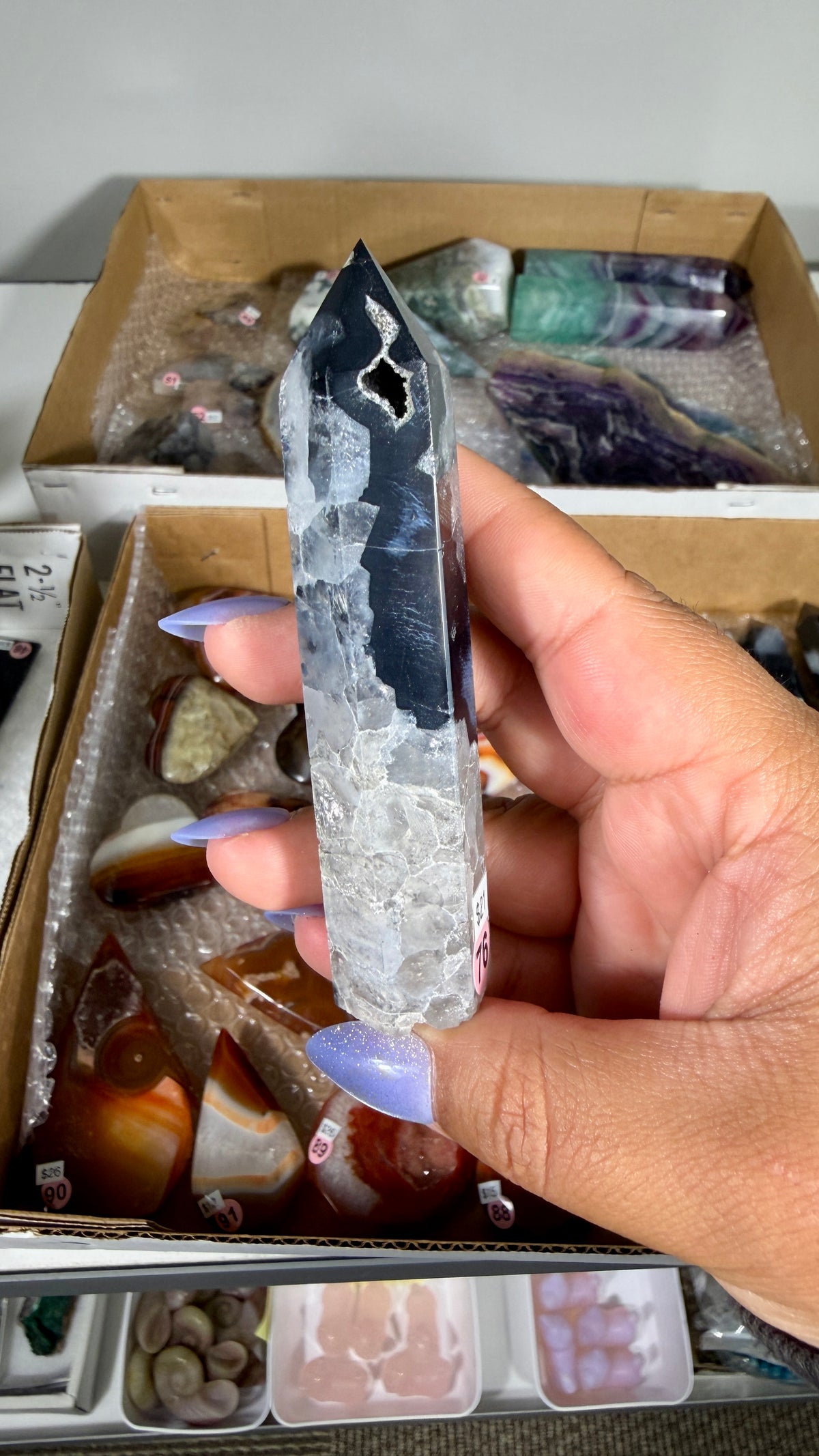 Gorgeous Banded Agate Tower (dyed) | Opt 76
