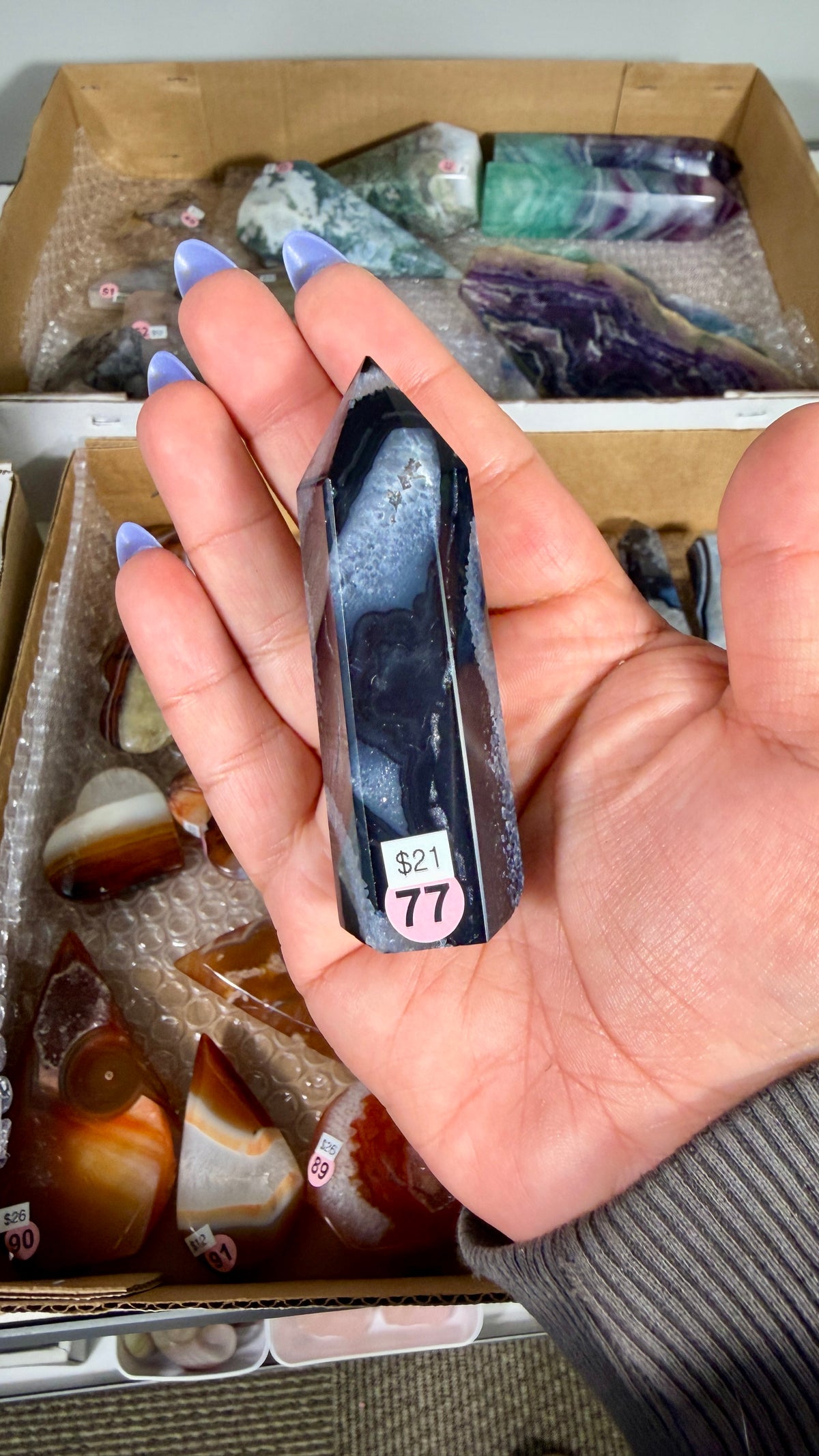 Gorgeous Banded Agate Tower (dyed) | Opt 77