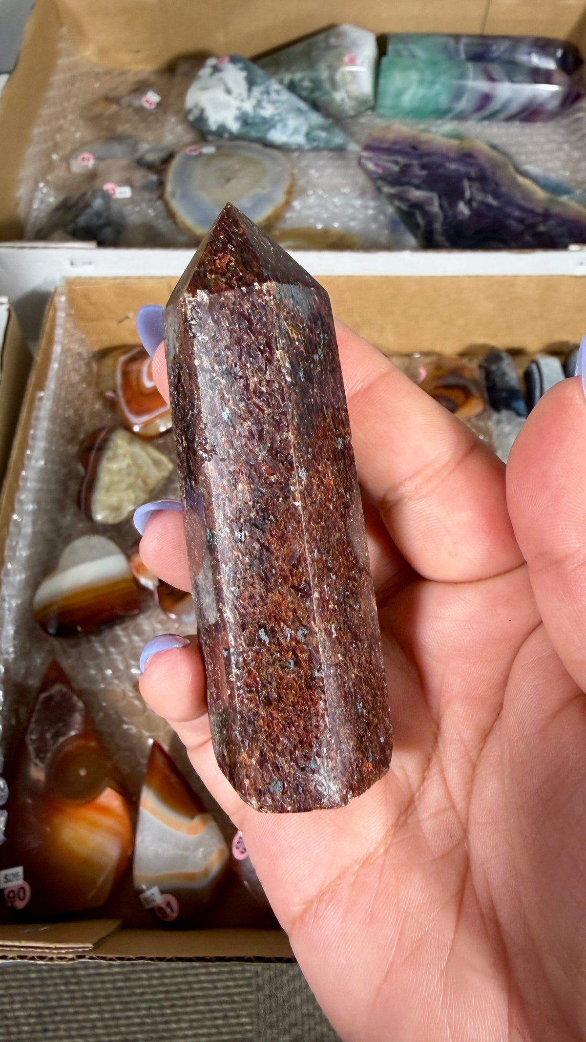Gorgeous Maroon Iolite Tower | Opt 80