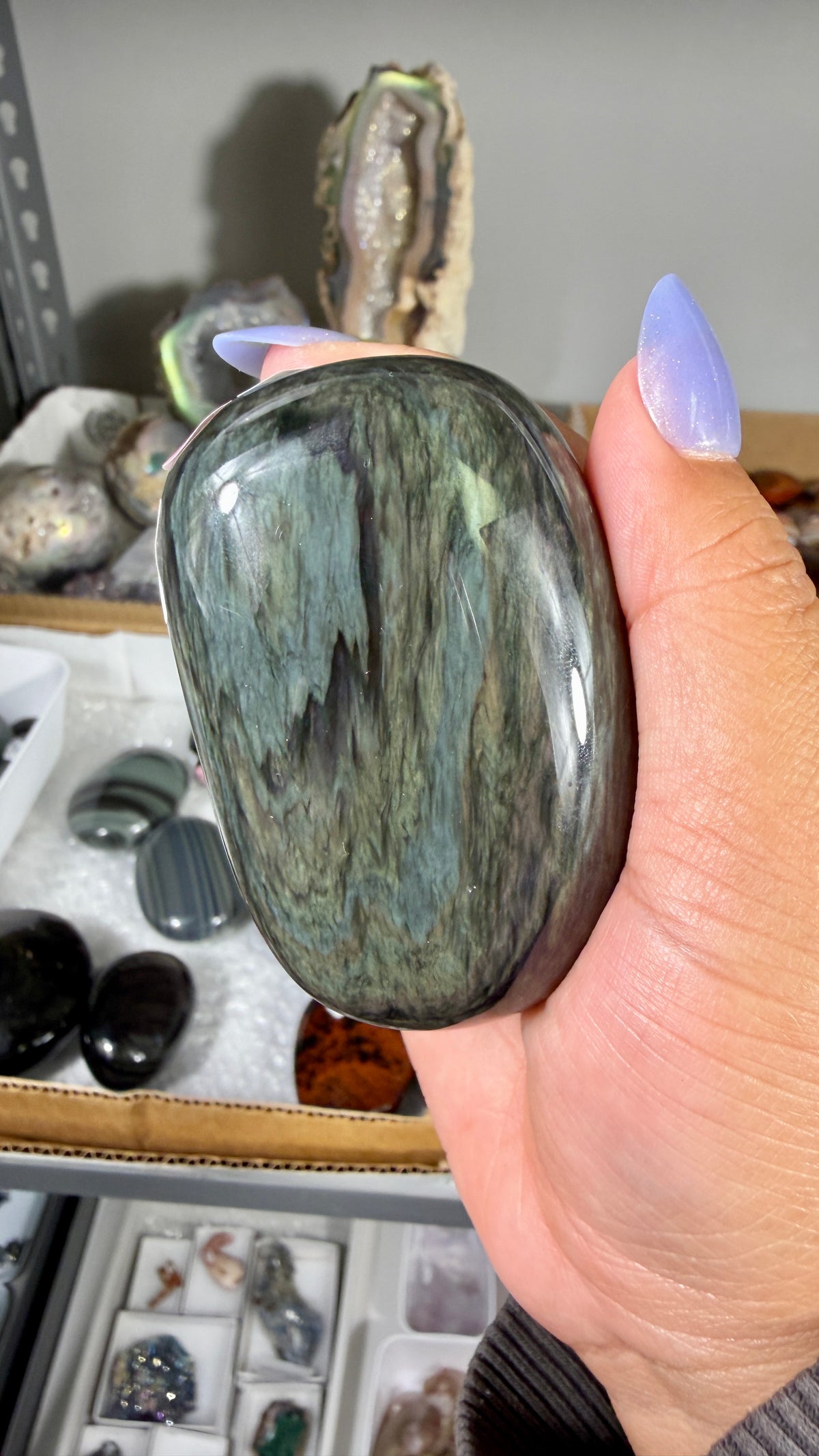 Gorgeous Velvet Obsidian Freeform | Opt 3