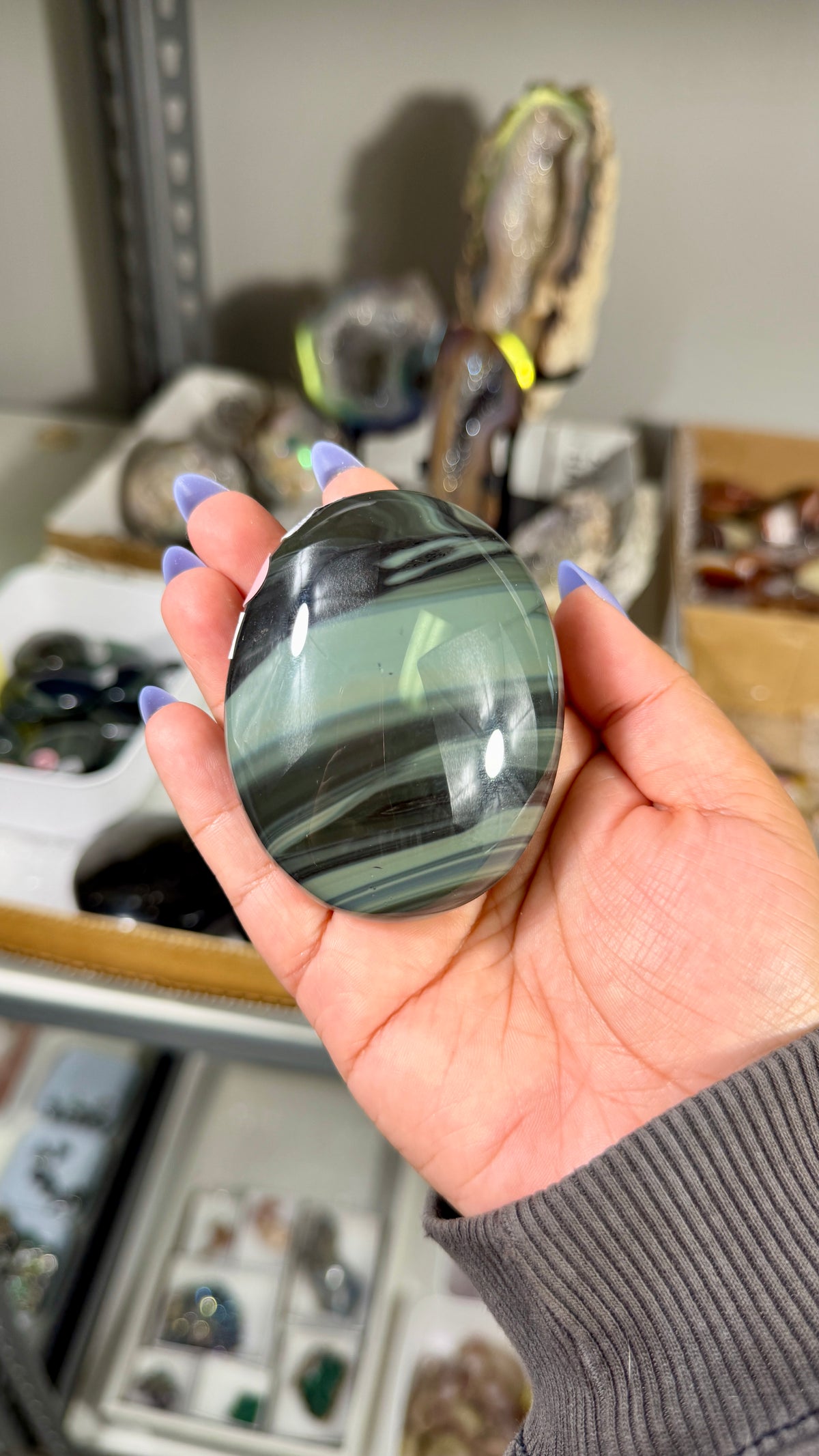 Gorgeous Platinum Obsidian Palm Stone | Opt 82